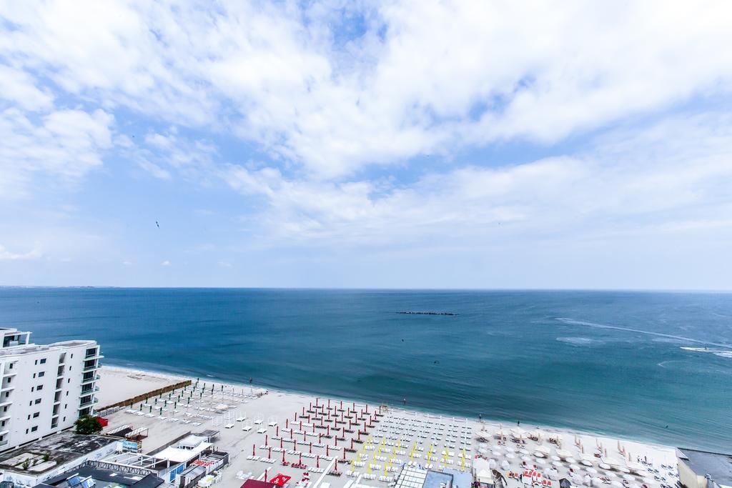 Hotel Riviera Mamaia Exterior photo