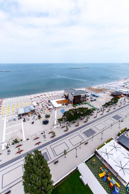 Hotel Riviera Mamaia Exterior photo